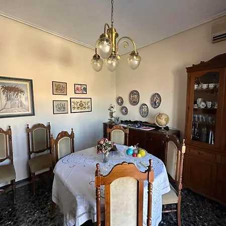 The Nest In Apartamento Mándra